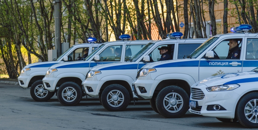 В Мурманске на поощрение полицейских и дружинников выделили почти 100 тыс.