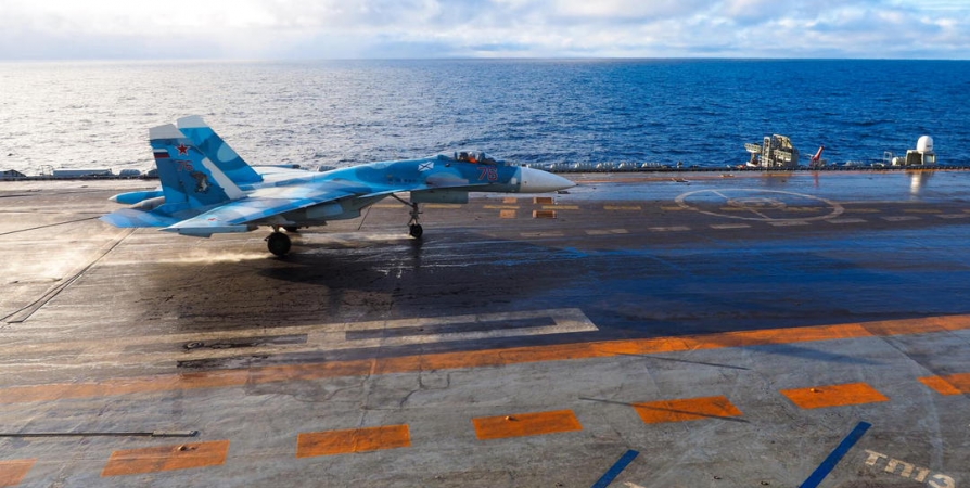 ФСБ предотвратила теракт на тяжелом авианесущем крейсере «Адмирал Кузнецов» в Мурманске