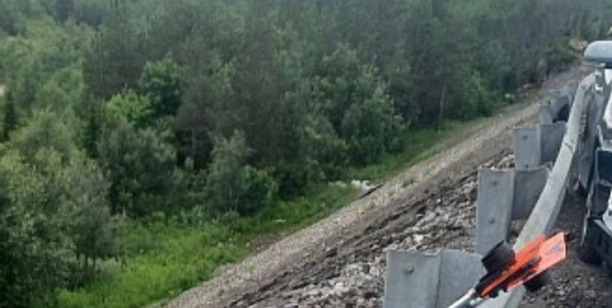 Несчастный случай произошёл с геодезистом при ремонте дороги в Мурманской области