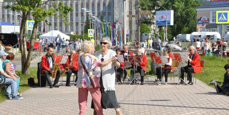 Рутина долгожителей: какие привычки внедрить в свою жизнь — проживете до ста лет