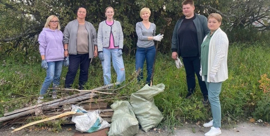 «Мусора катастрофически мало!» — сотрудники «Туломы» провели субботник