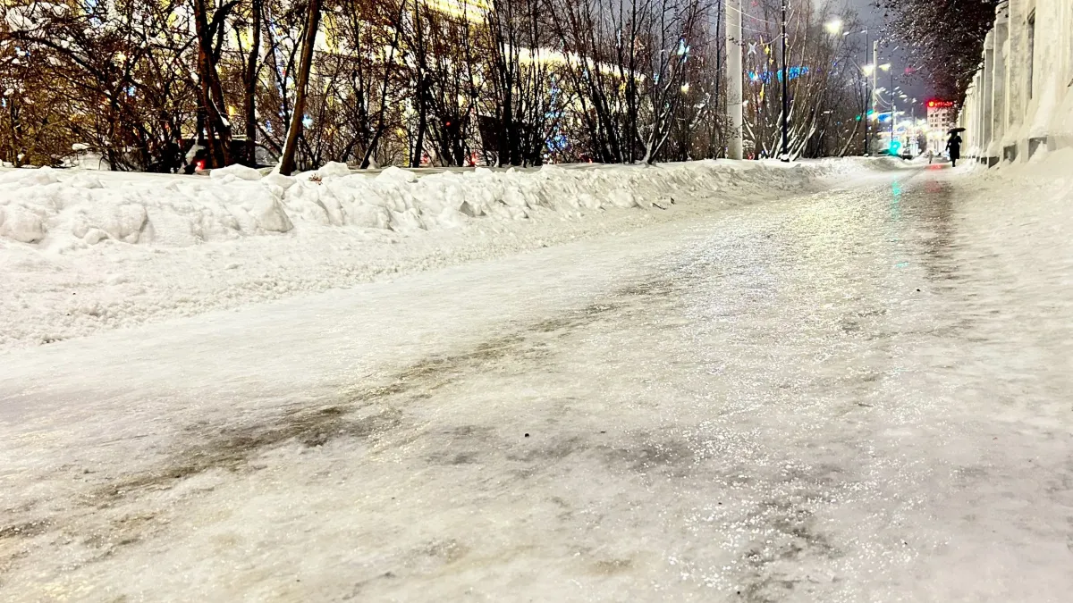 Сильная гололедица, дождь и до +5° сегодня в Заполярье