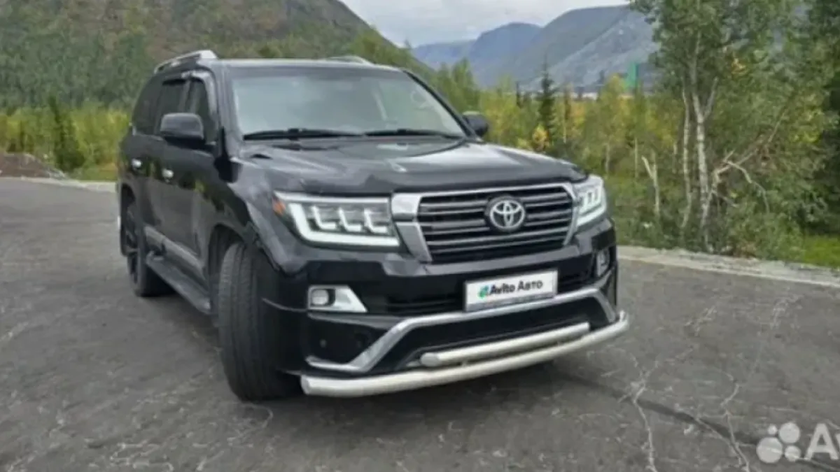 Среди авто с пробегом от 1,5 млн рублей мурманчане предпочитали Toyota Land Cruiser