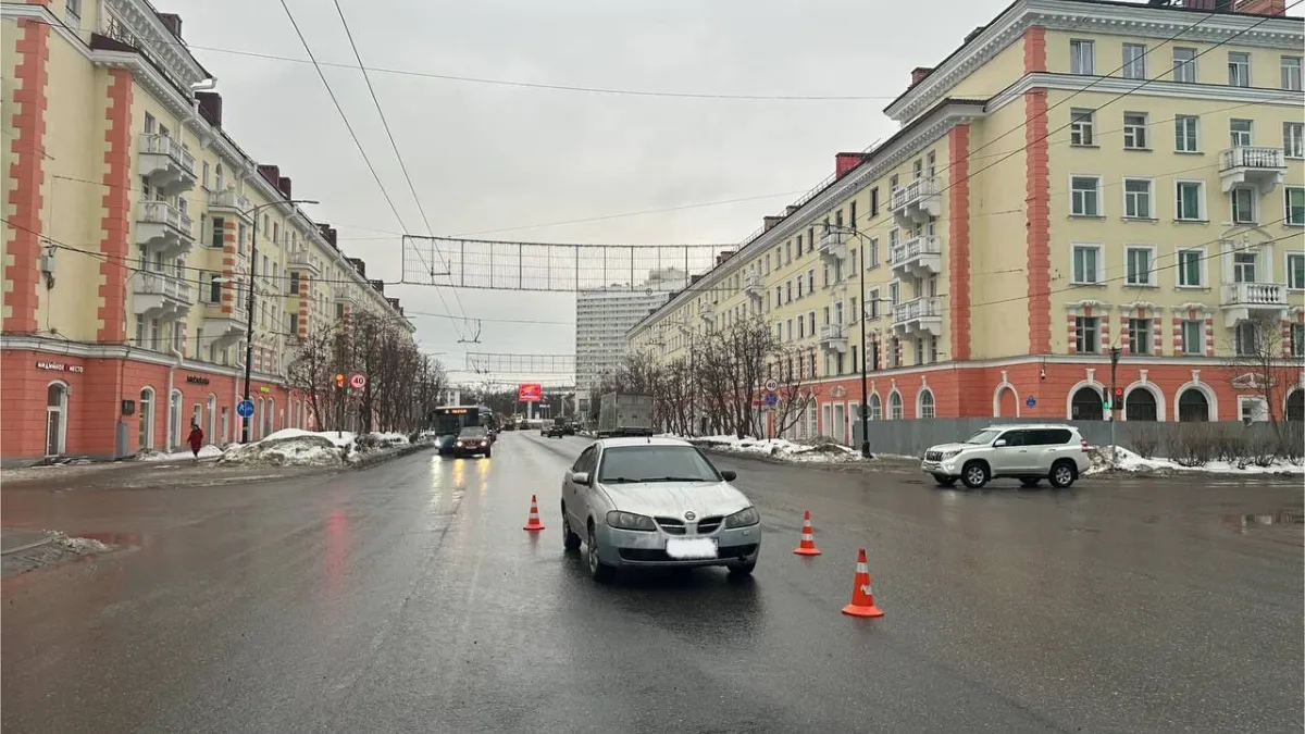 Два пенсионера пострадали на дорогах Кольского заполярья