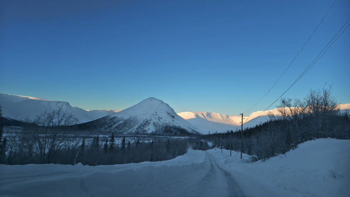 Заснеженные хибины