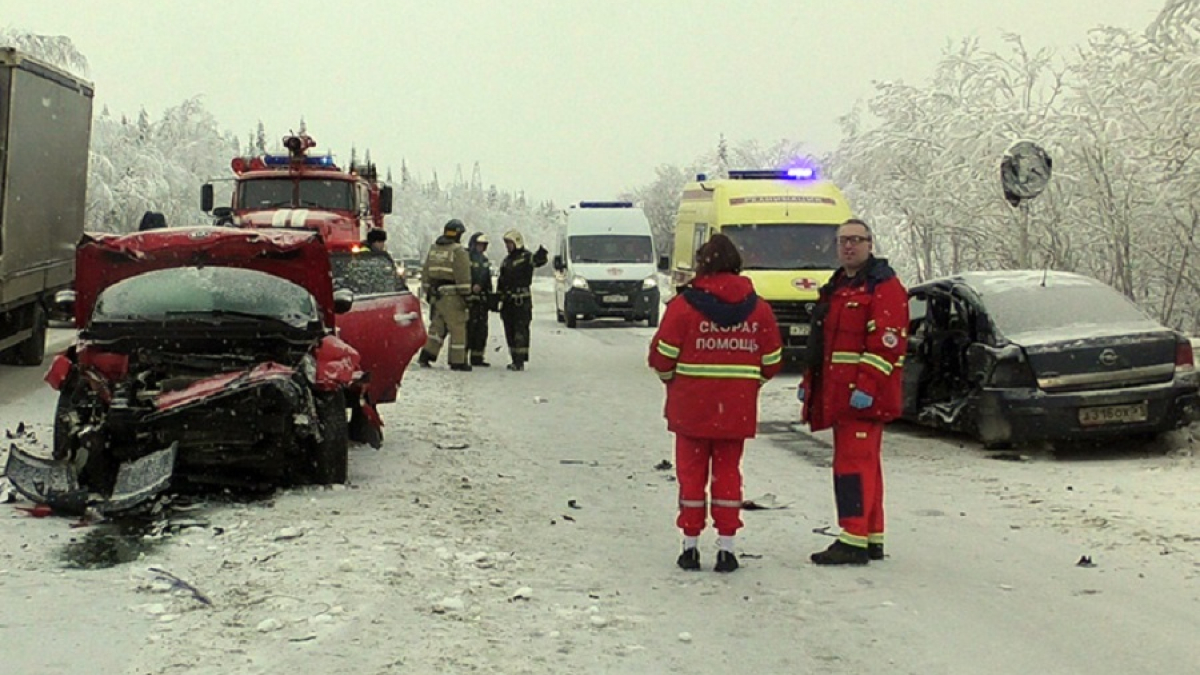 массовая авария на трассе