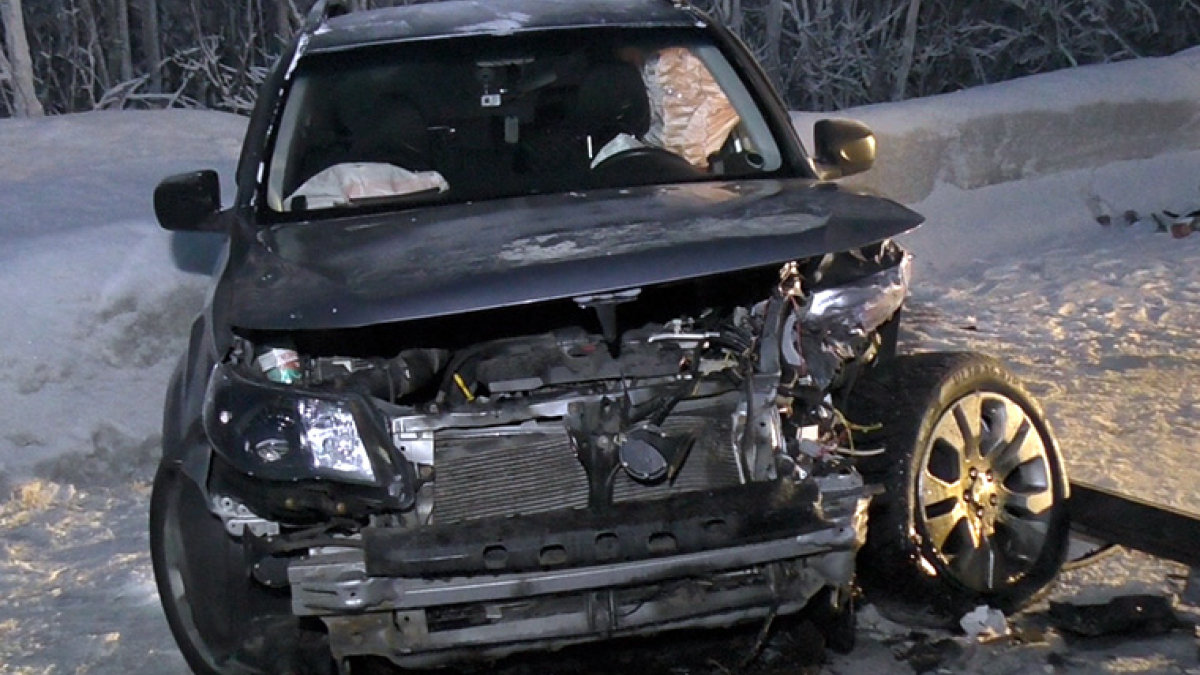 Покореженная субару