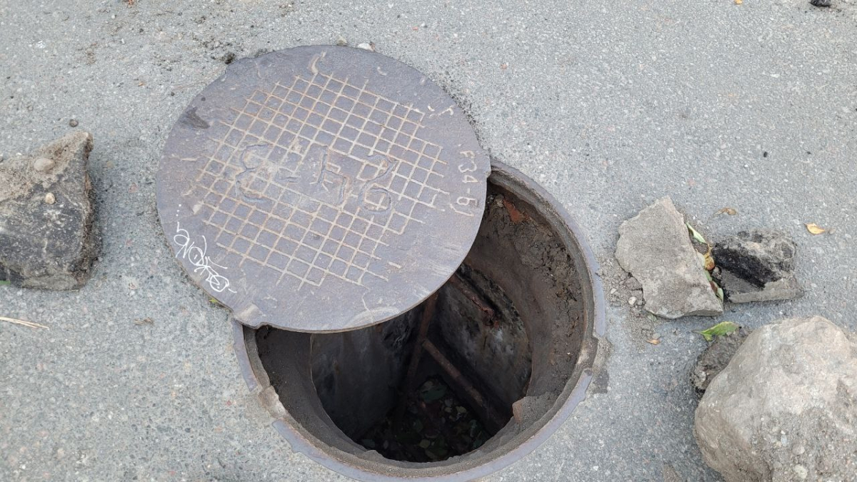 Крышка люка