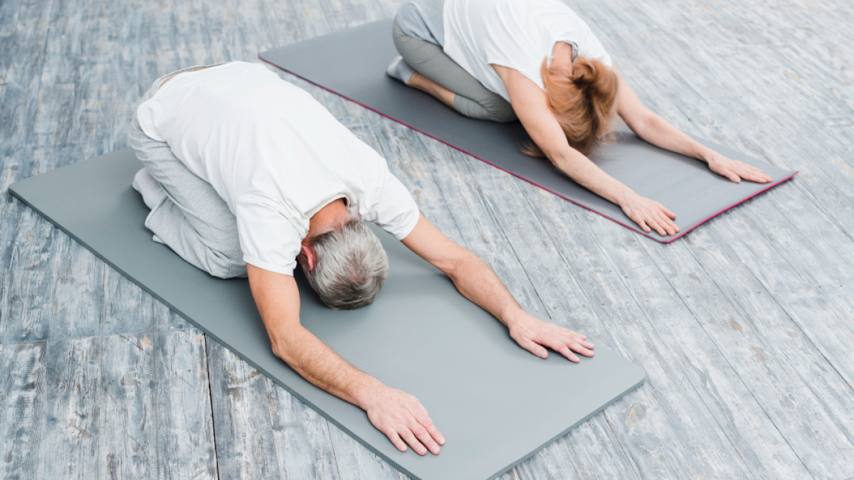 спорт йога пенсионеры