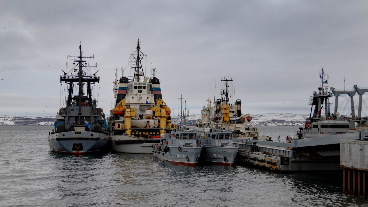 Корабль вода море