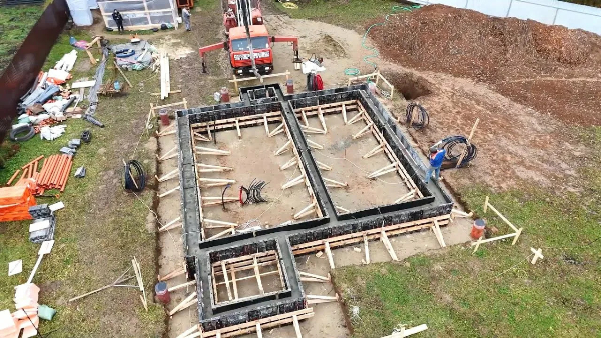 Подготовка к установке фундамента