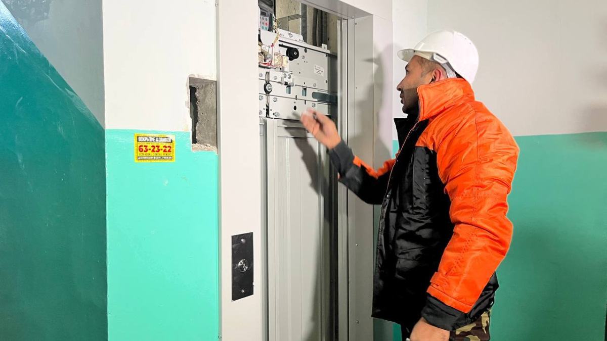 До 2030 года в регионе заменят 1433 лифта