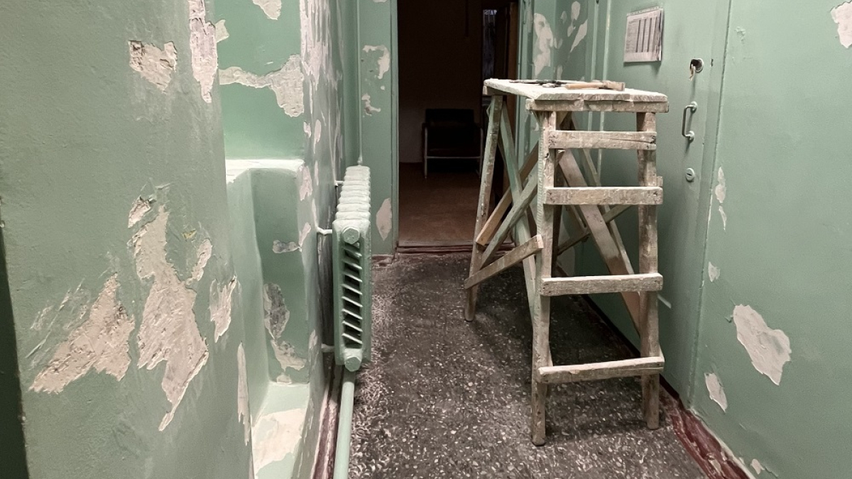 ремонт стен в помещении