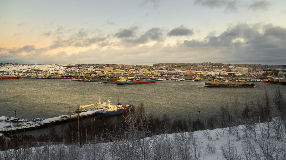 Вид на зимний Мурманск с Абрам-Мыса