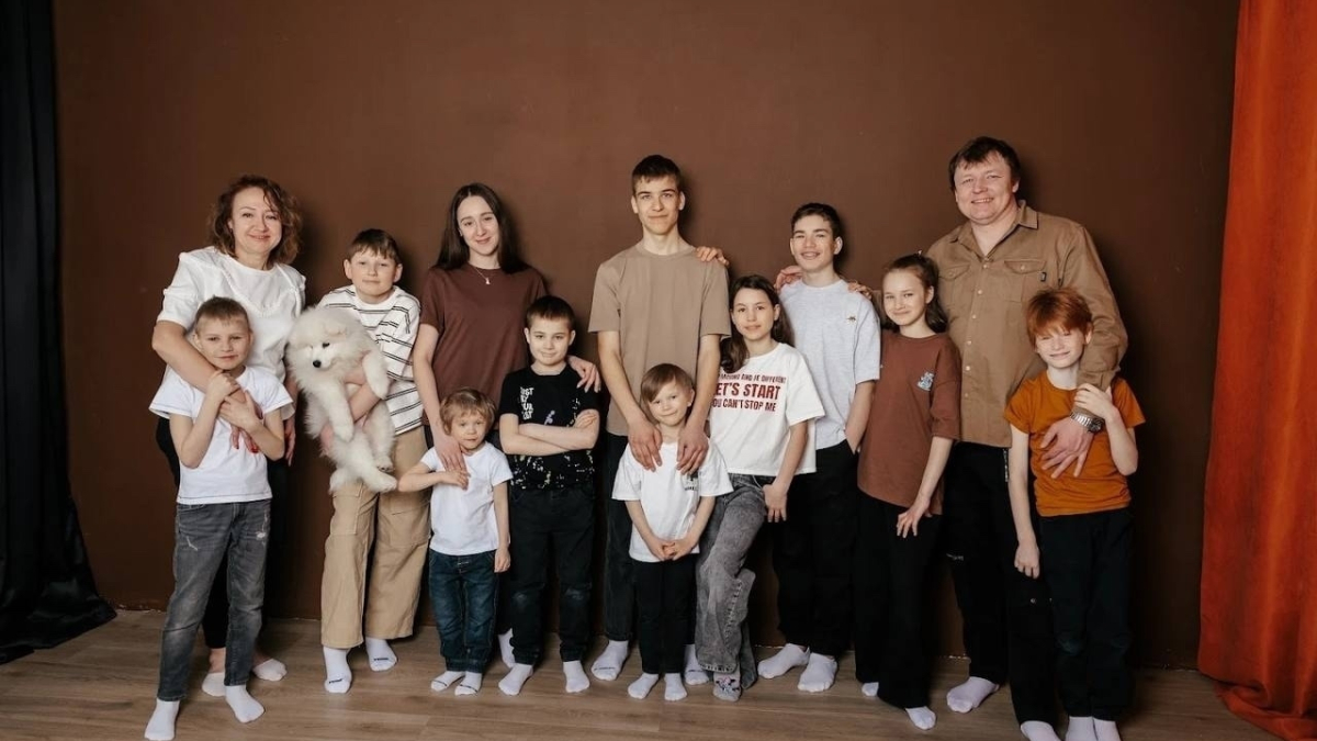 семья многодетная из Кировска