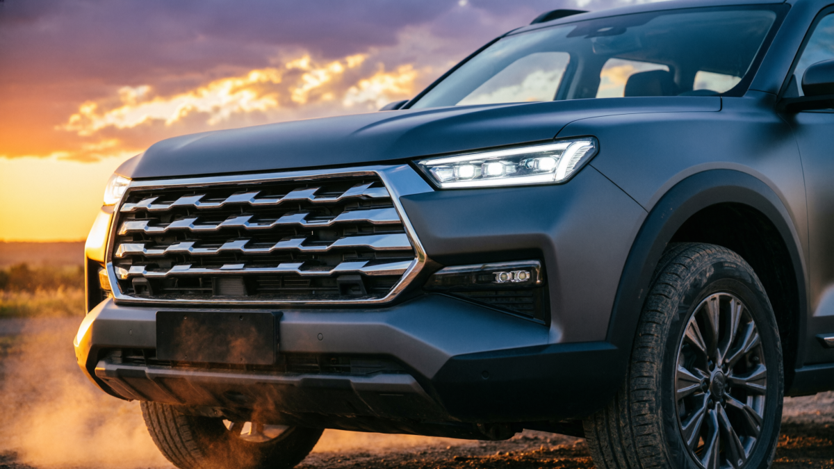 Haval Dargo на фоне заката