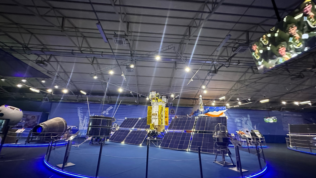 мурманск космос библиотека досуг