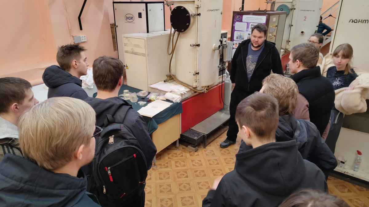 студенты научная лаборатория