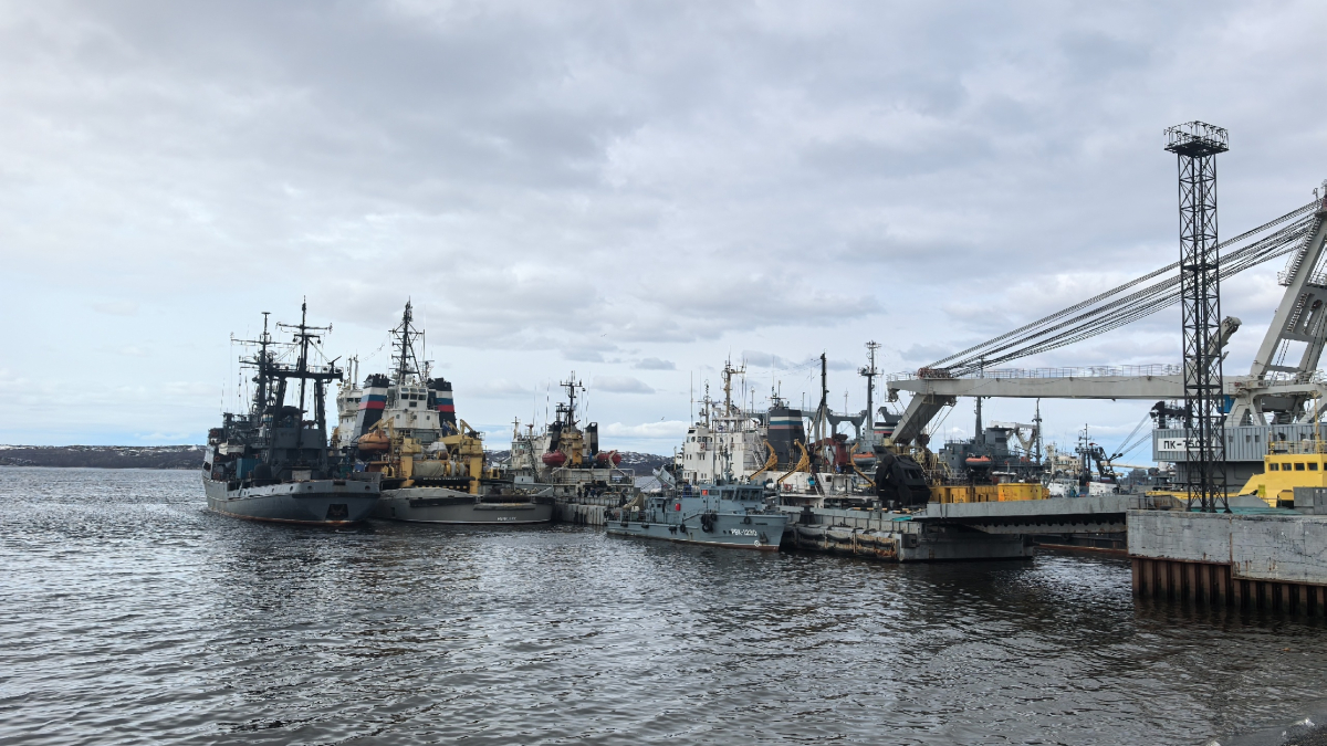 мурманск верфь корабль