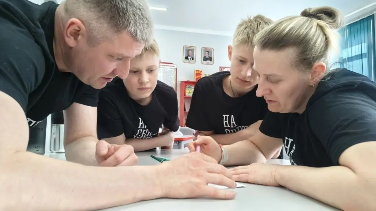 мурманск мончегорск зарница семья