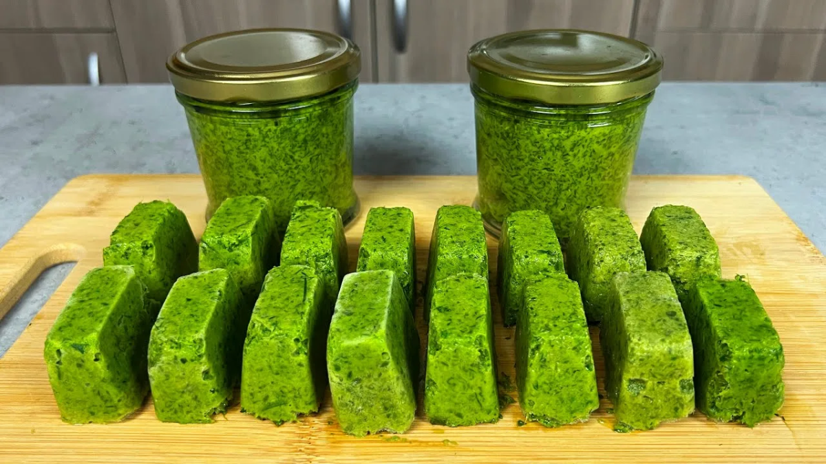 зелёный соус кубиками