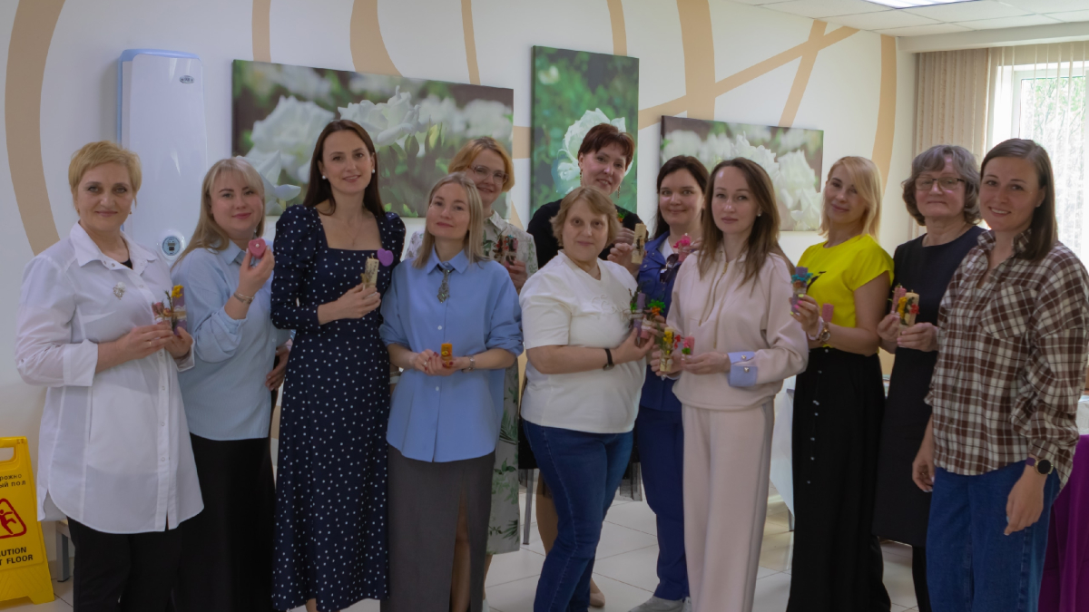 Девушки на встрече