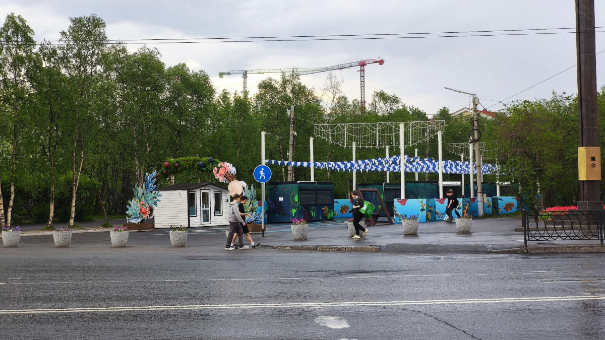 Воровского в Мурманске