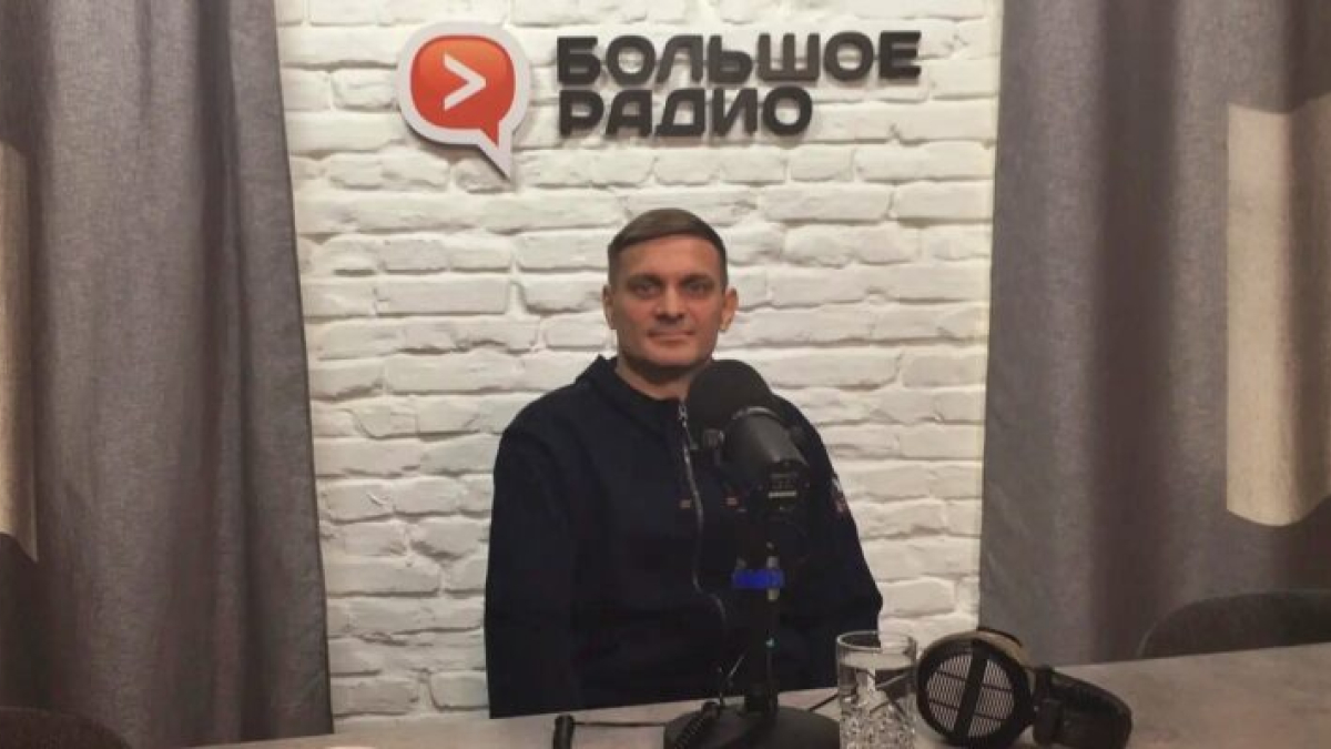 роман уздин