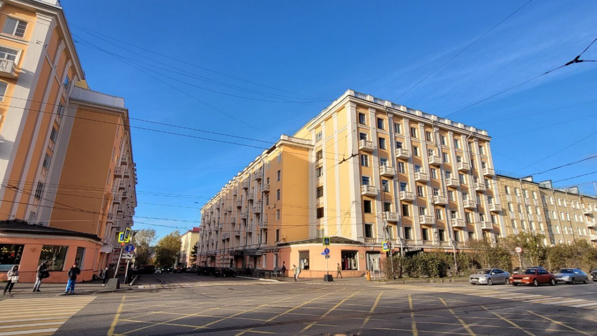 Дом на Ленина , 72 в Мурманске