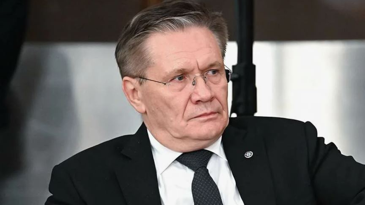 алексей лихачев