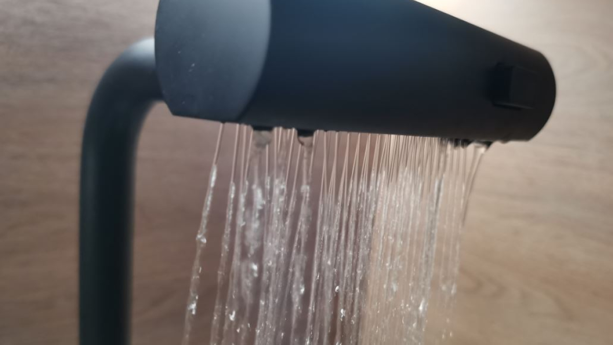 кран с водой