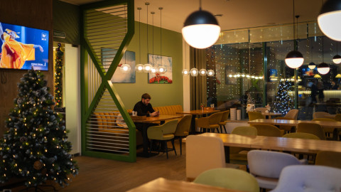 Уютные помещения отеля Космос в Мурманске