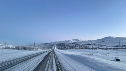 нечищеная зимняя трасса