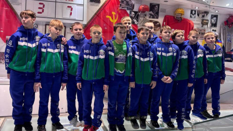маленькие хоккеисты из Апатитов и Кировска