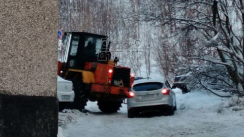 трактор столкнулся с легковушкой