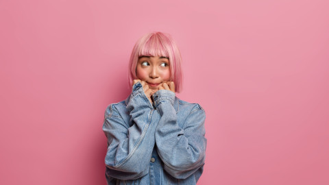 Азиатская девушка-подросток