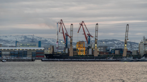 Порт Мурманска