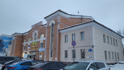 Стадион Профсоюзов в Мурманске