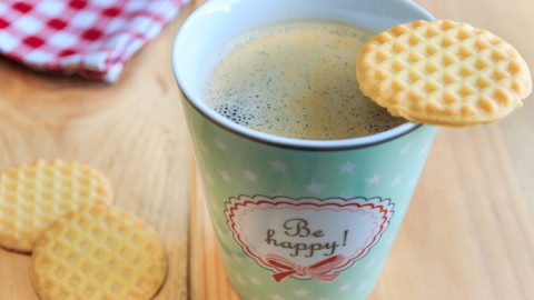 Кружка и печенье