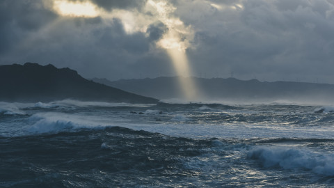 Штормовое море