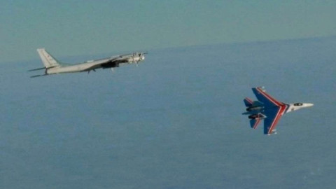 самолет истребитель оружие политика