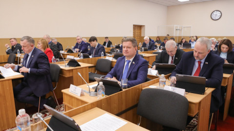 В облдуме сократили число депутатов