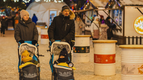 семья мурманск север снег