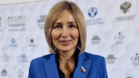 Татьяна Сахарова