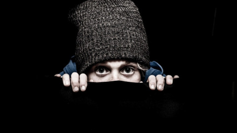 Притаившийся мошенник