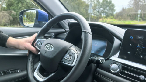 Салон современной машины