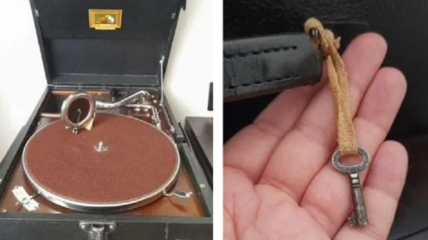 старинный патефон