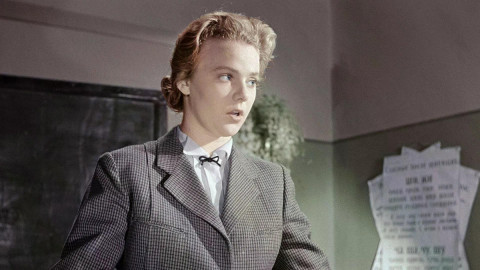 Весна на Заречной улице