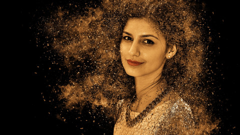 Эффект рассыпающихся волос