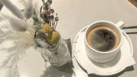 Кофе и ваза